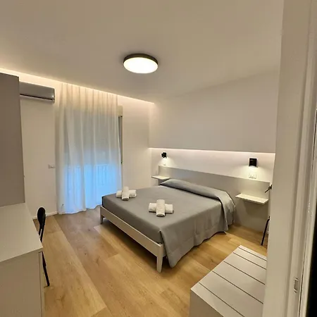 Roomar By Rb 4* Cefalù